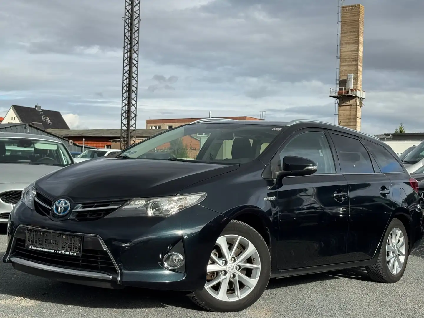 Toyota Auris Touring Sports Hybrid Cool Noir - 1