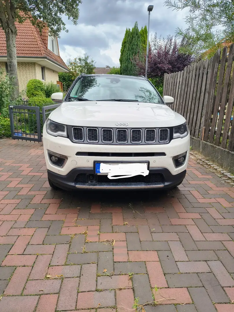 Jeep Compass 2.0 MultiJet Active Drive Limited Weiß - 1