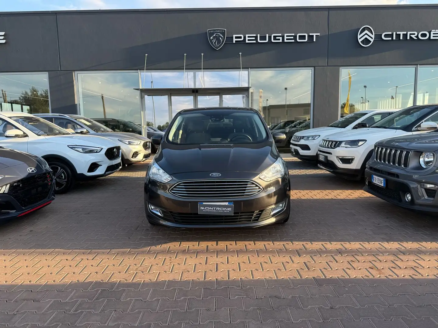 Ford C-Max C-Max 1.5 tdci Titanium s Gris - 2