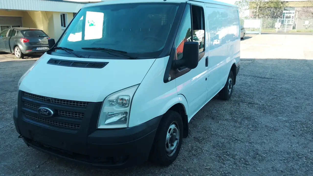 Ford Transit Bus