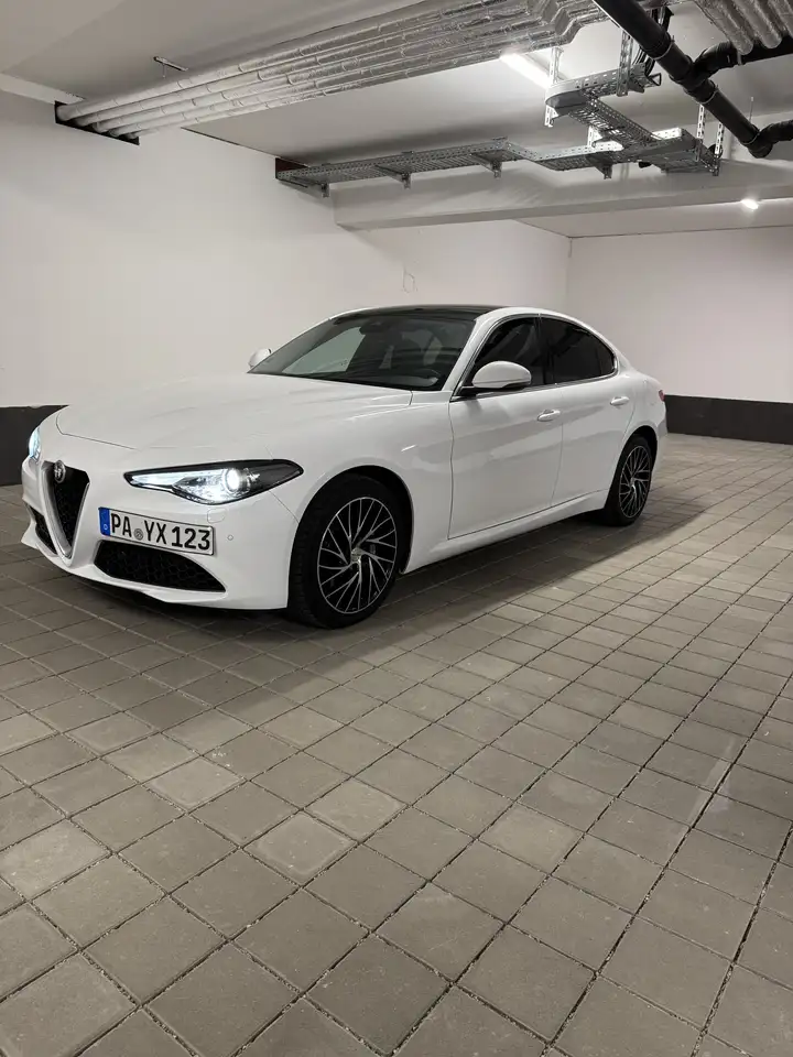 Alfa Romeo Giulia