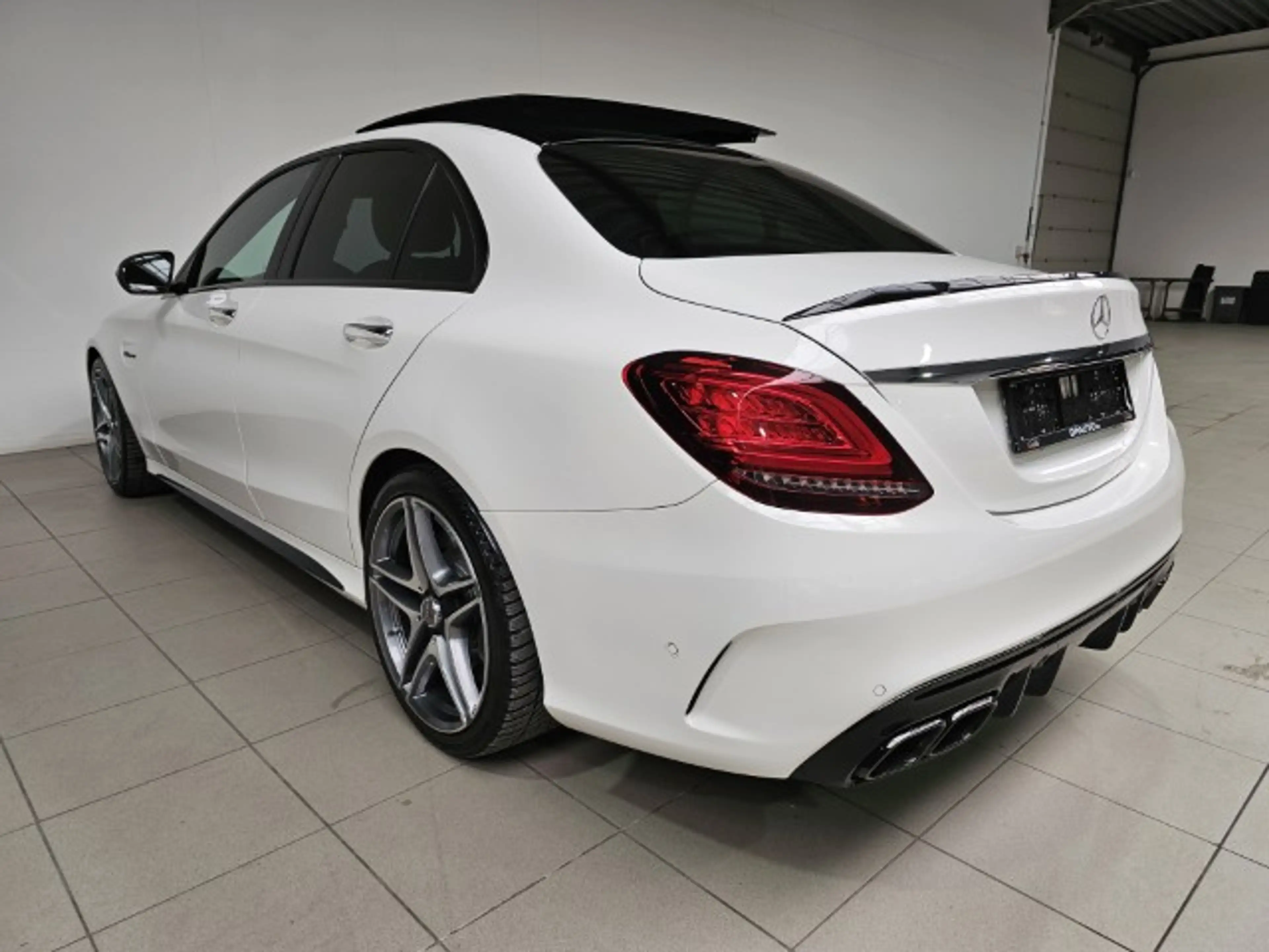 Mercedes-Benz C 63 AMG C 63 AMG — photo 9