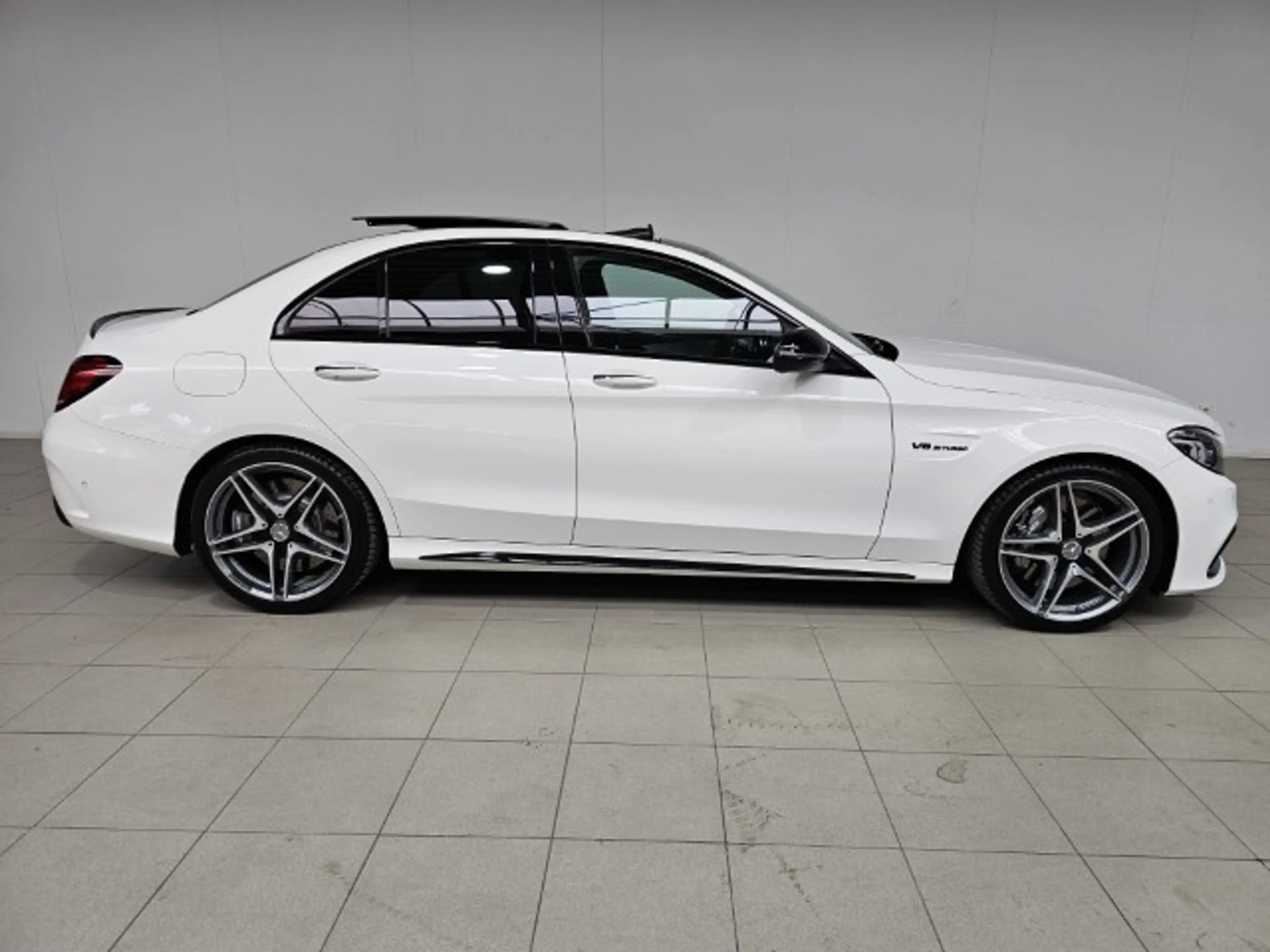 Mercedes-Benz C 63 AMG C 63 AMG — photo 7
