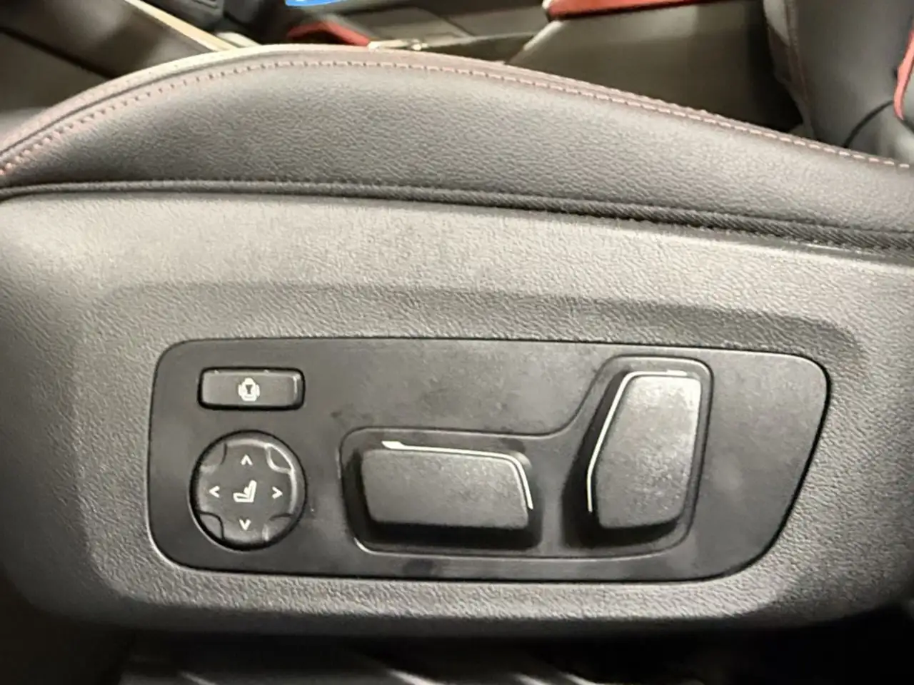 BMW 4 Series снимка BMW 4 Series