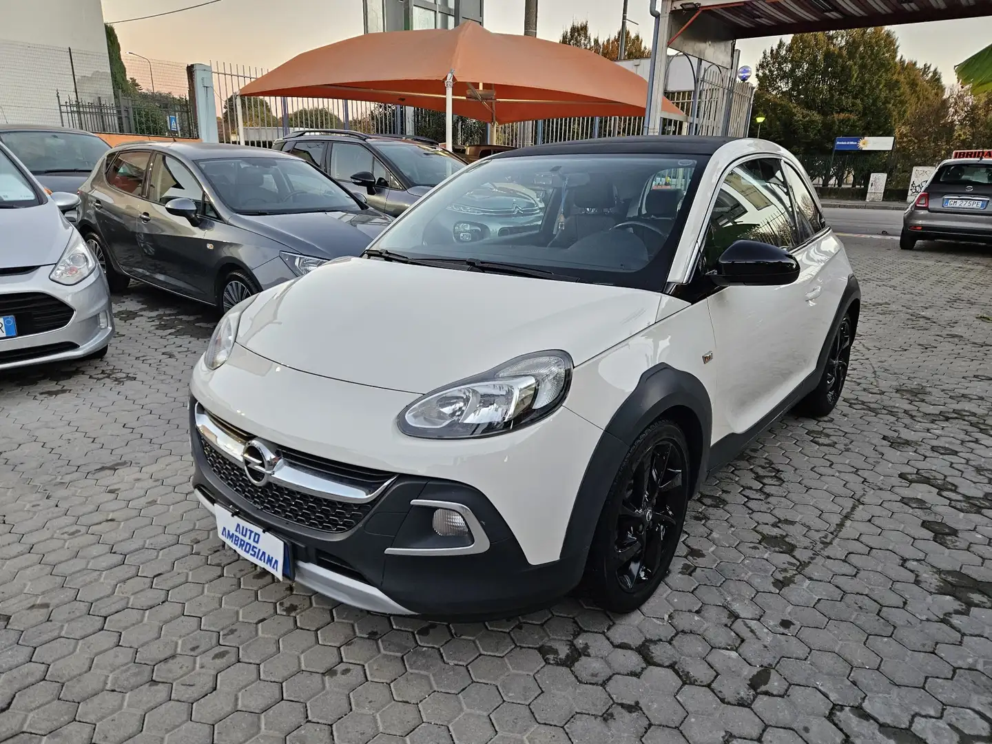 Opel Adam Adam 1.4 Glam 87cv E6 neopatentati Bianco - 1