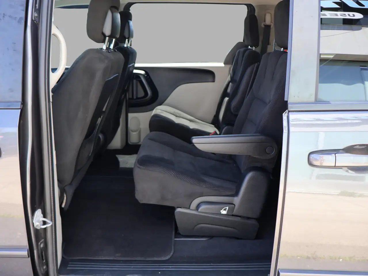 Dodge Grand Caravan снимка Dodge Grand Caravan