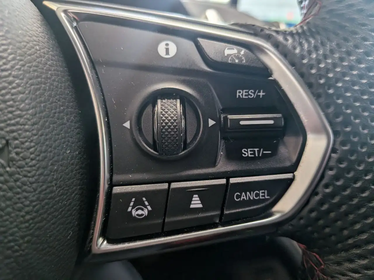 Acura RDX снимка Acura RDX