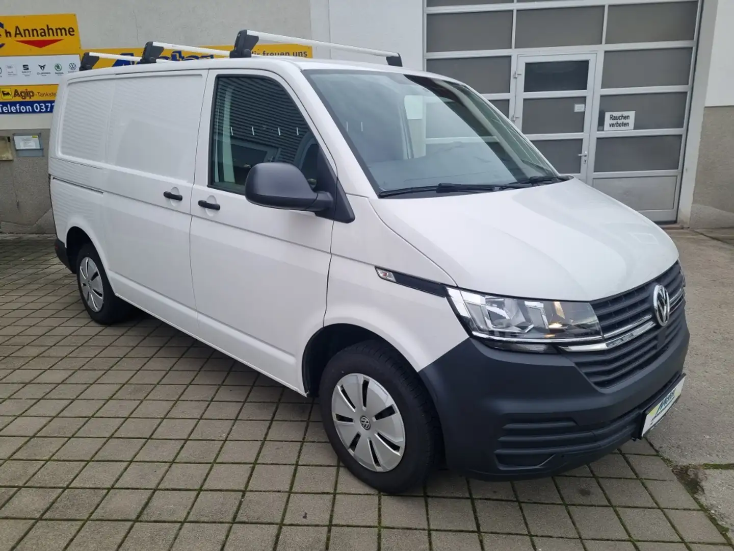 Volkswagen T6.1 Transporter Kasten kurzer Radstand Weiß - 1