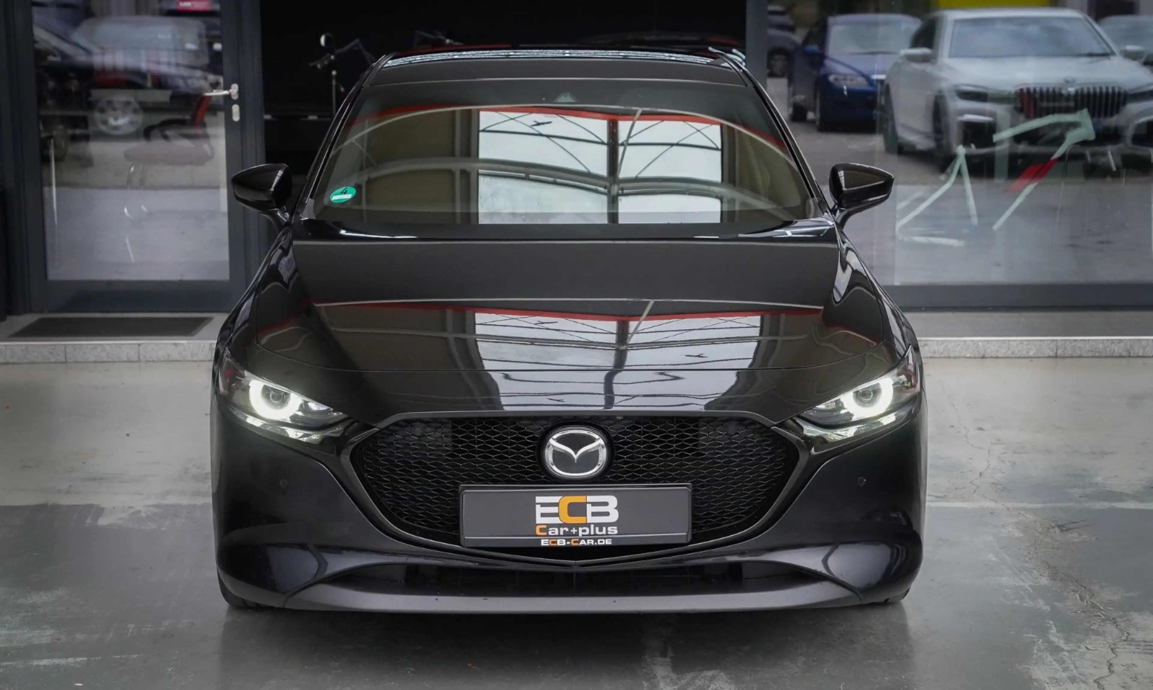 Mazda 3 Lim.  Selection *Temp./SHZ/Klimaaut.* — photo 12