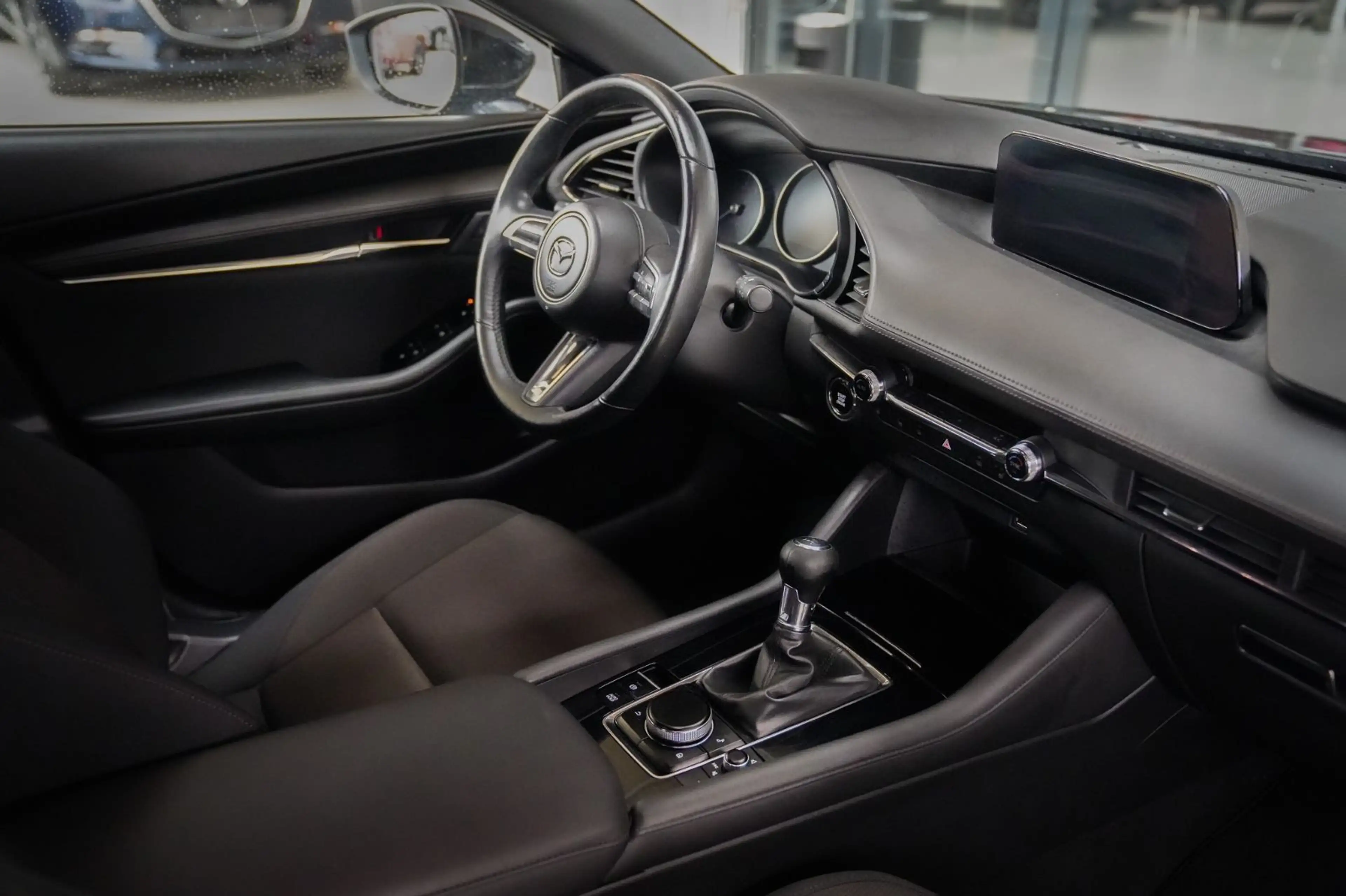 Mazda 3 Lim.  Selection *Temp./SHZ/Klimaaut.* — photo 6