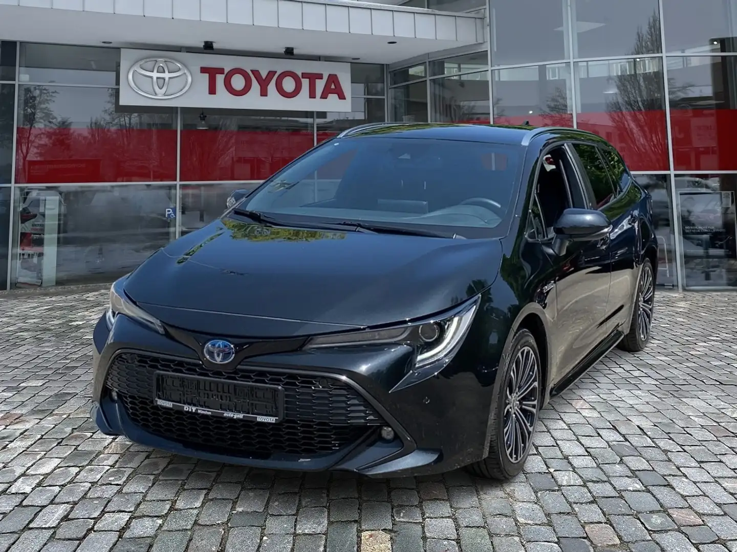 Toyota Corolla Touring Sports 2.0 Team D ACC FLA SpurH Schwarz - 1
