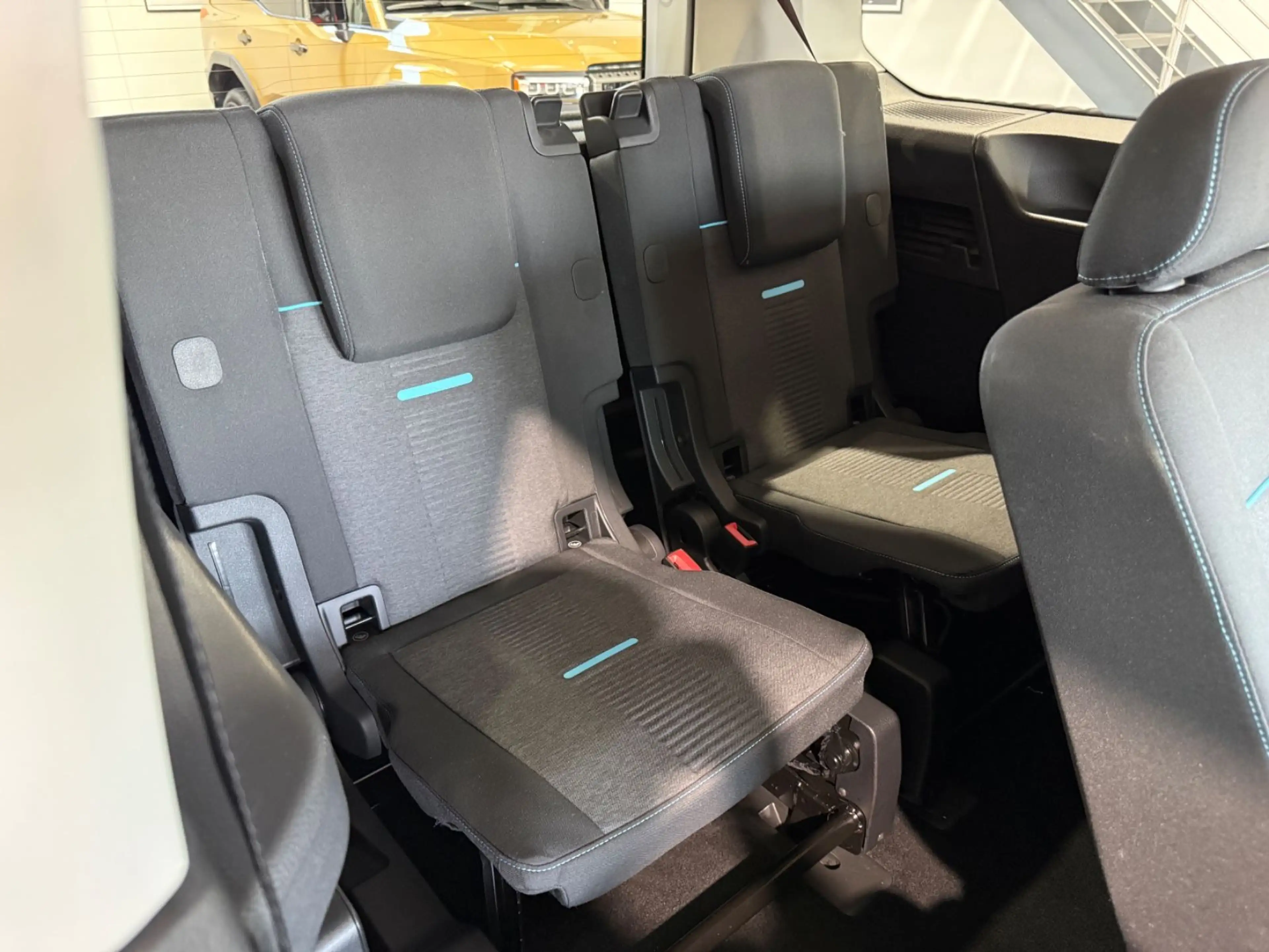 Ford Grand Tourneo Active 1HD/Panorama/7-Sitz/ACC — photo 14