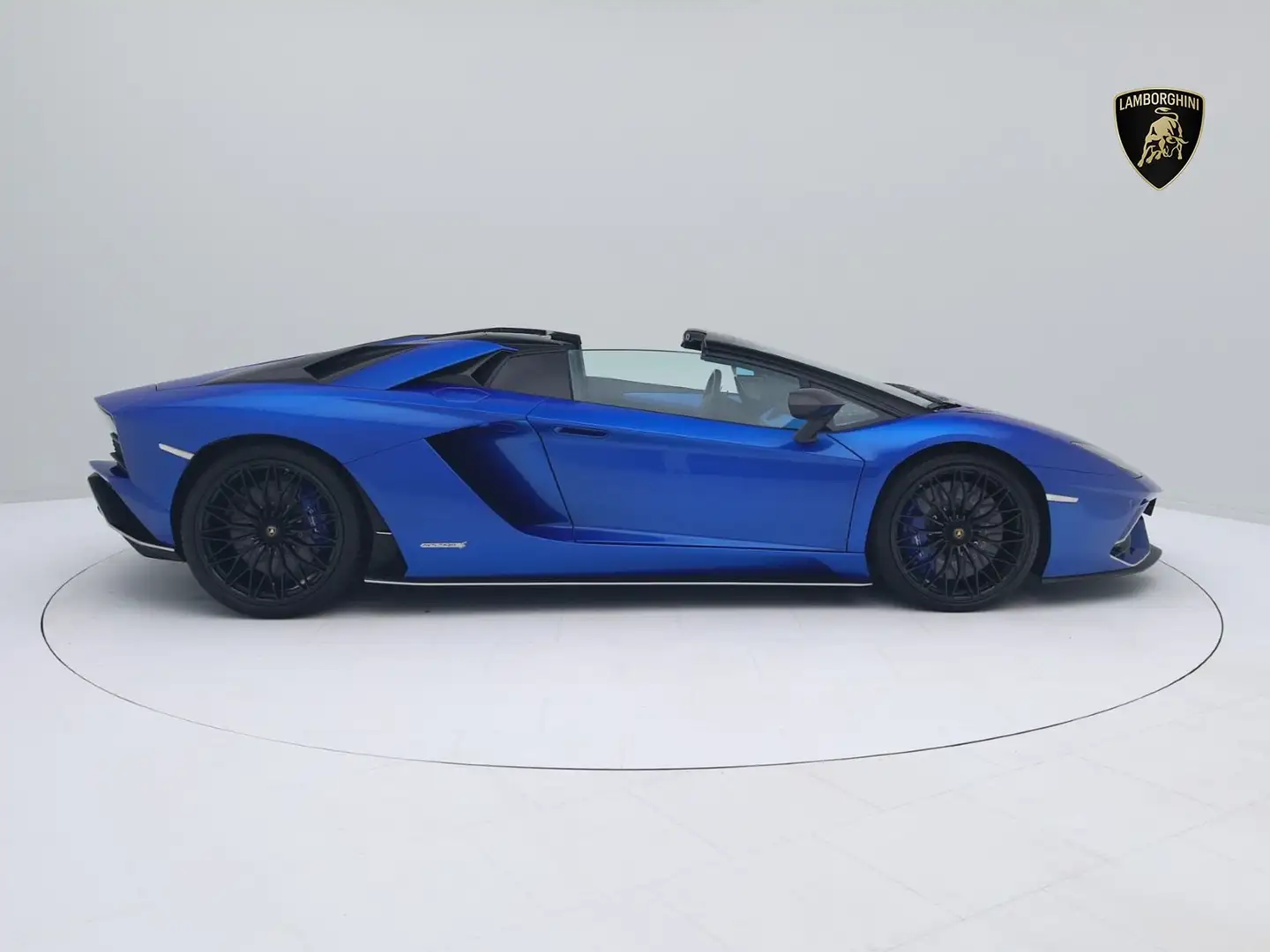 Lamborghini Aventador S Roadster AD PERSONAM BLU VATHYS I CARBON Синій - 2