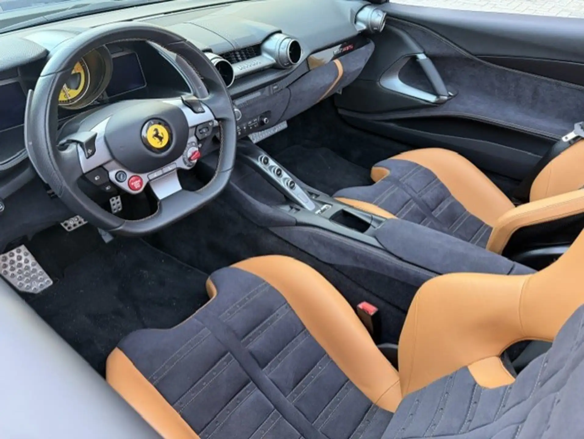 페라리 812 6.5 V12 2020 파랑 사진 5