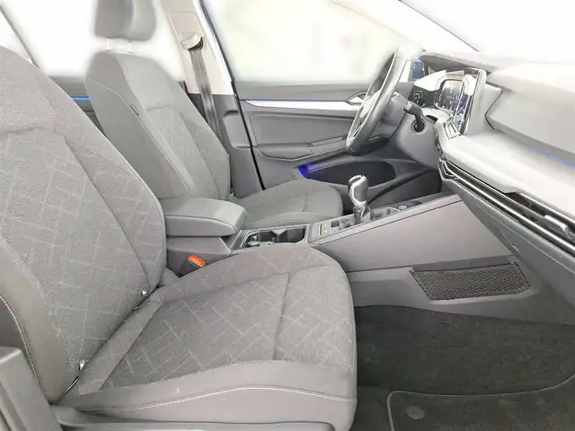 Volkswagen Golf view 17