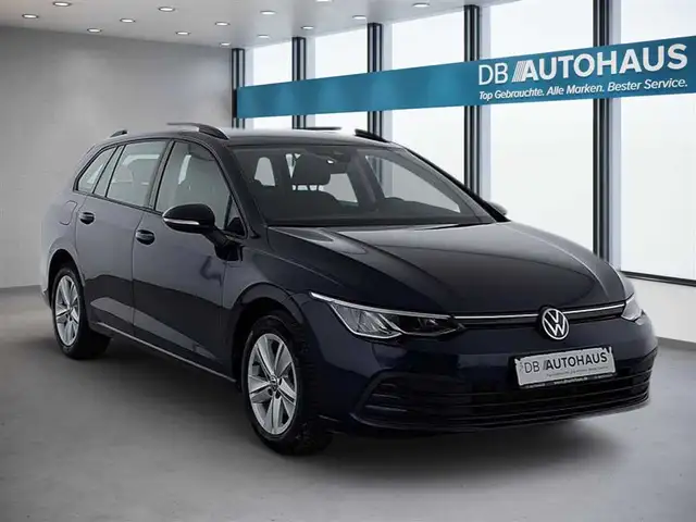 Volkswagen Golf view 2