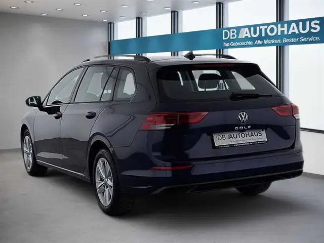 Volkswagen Golf view 6