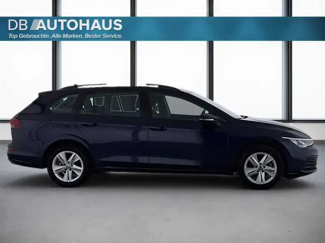 Volkswagen Golf view 3