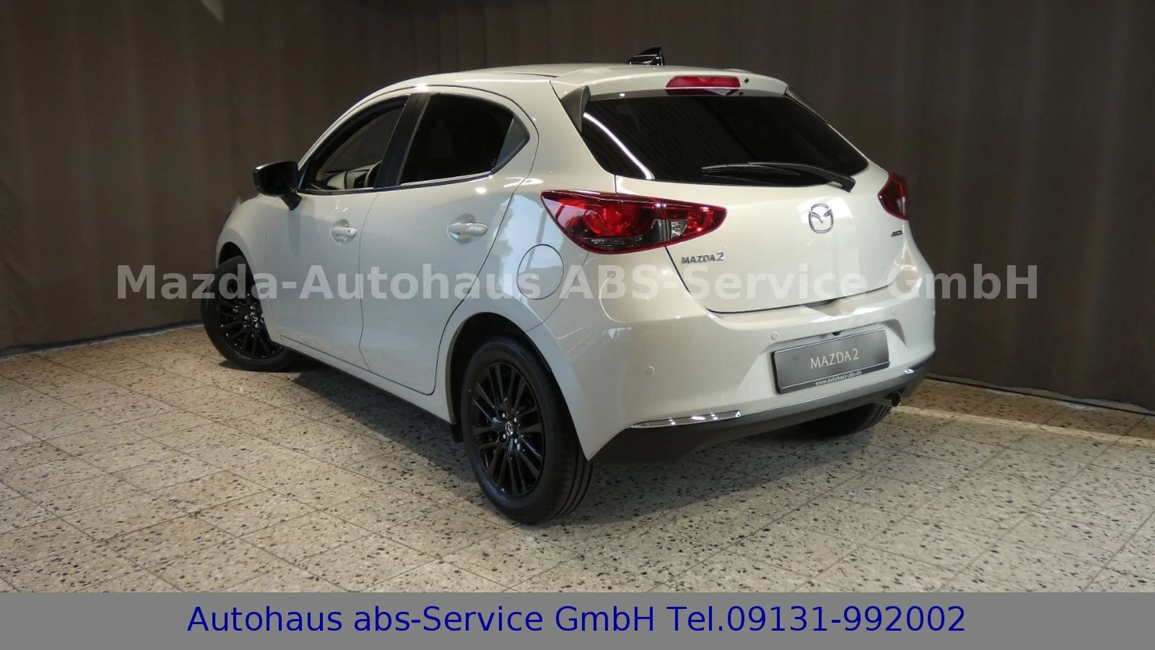 Mazda 2 SKY-G 90 M Hyb. HOMURA *1.Hand*Werksgarantie* — photo 3
