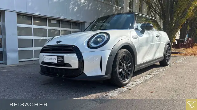 MINI Cooper Navi,Sportsitze,Automatik,LED,Parkassis.
