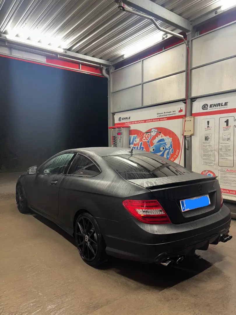 Mercedes-Benz C 220 CDI BlueEfficiency Coupe Aut. - 2