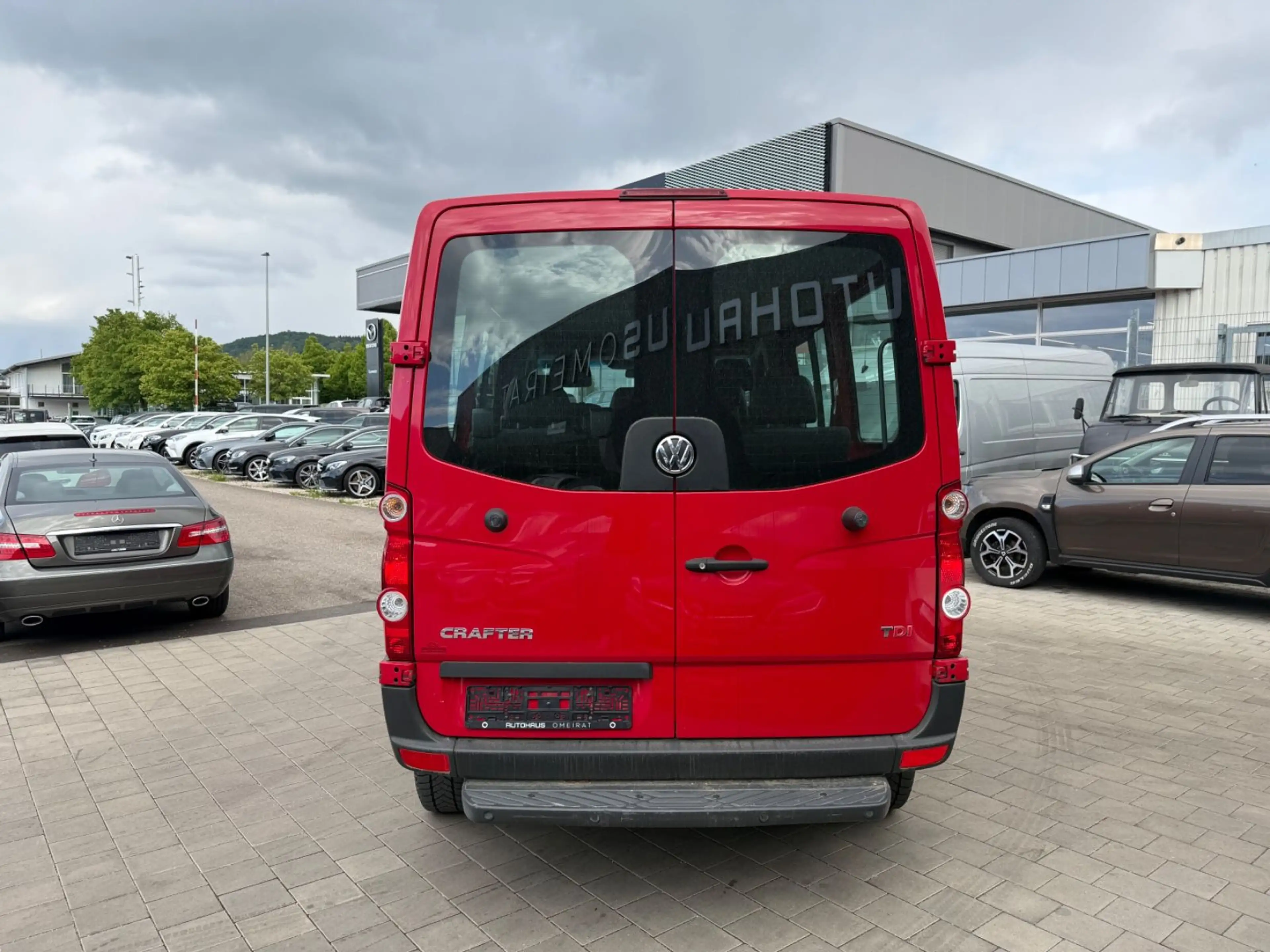 Volkswagen Crafter Kombi 35 kurz L1H1 9-Sitz/1-HD/Klima/PDC — photo 6