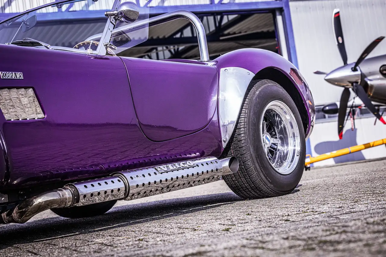 AC Cobra DAX VLICO V8 Cobra 427, foto 5