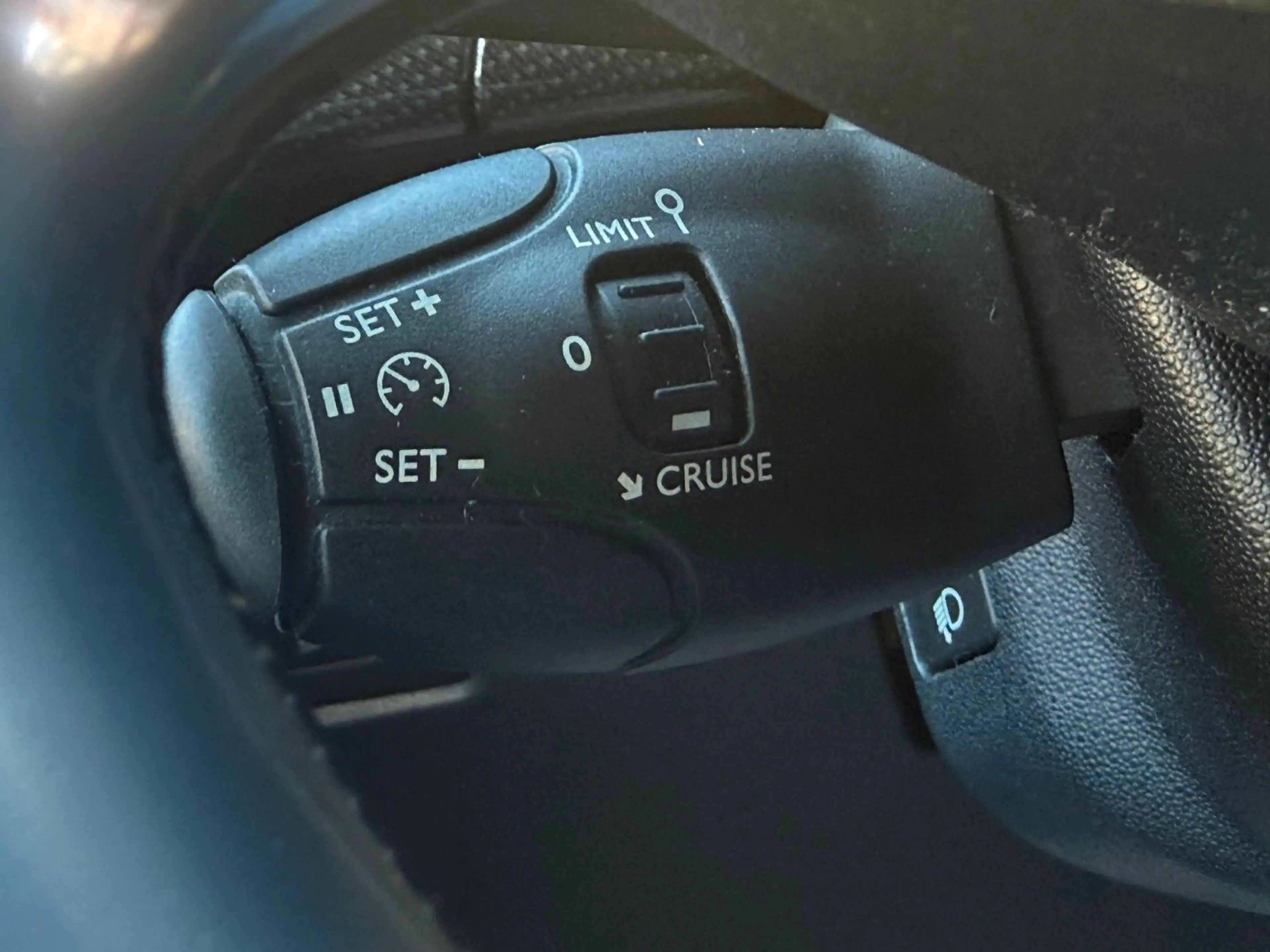 Citroen DS3 SportChic*NAVI*LEDER*SHZ*PDC*BT*TEMPOMAT — photo 15