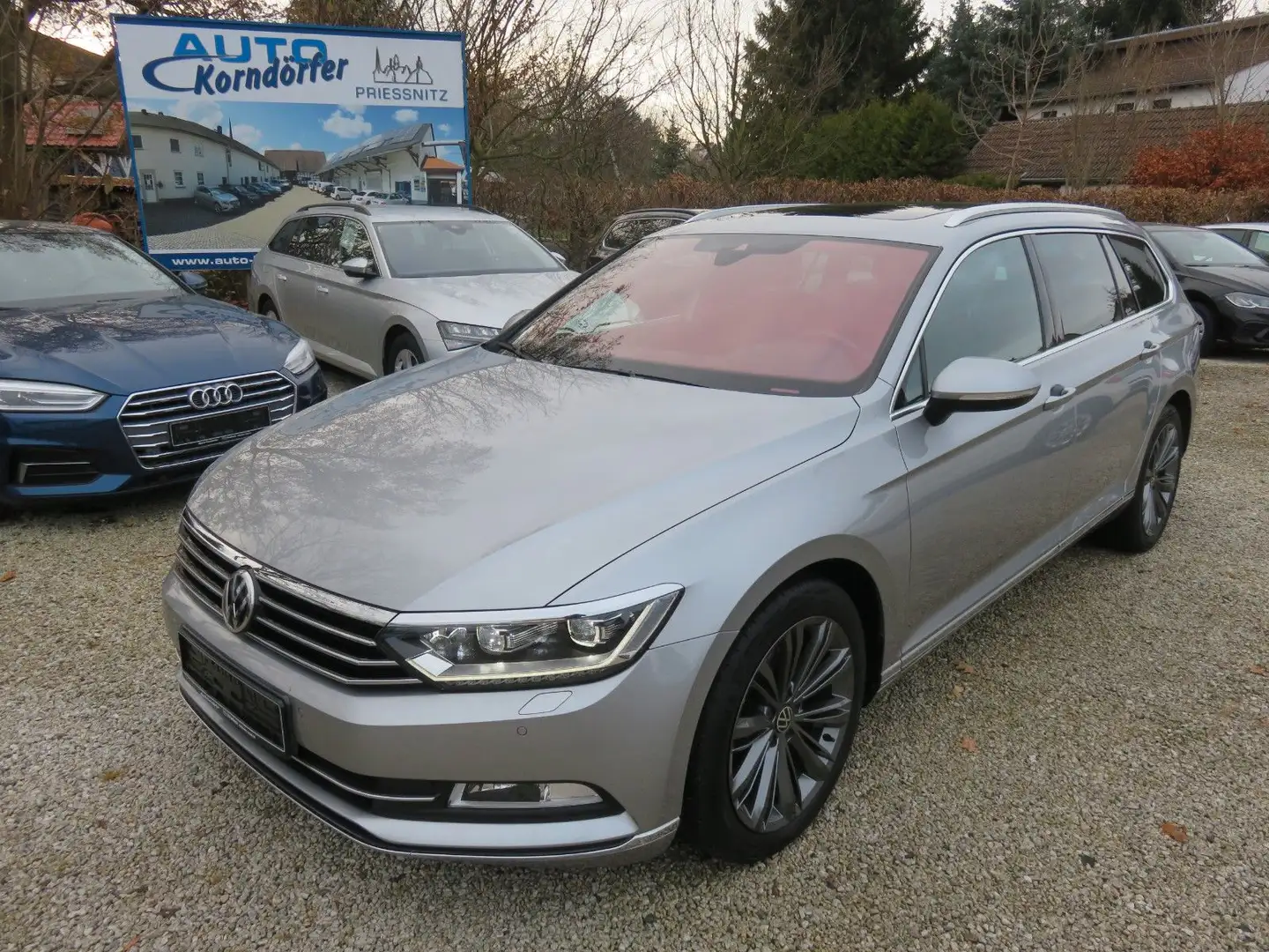 Volkswagen Passat Variant Passat Var. CL 2.0TDI Matrix Standh.Kamera AHZV Silber - 1
