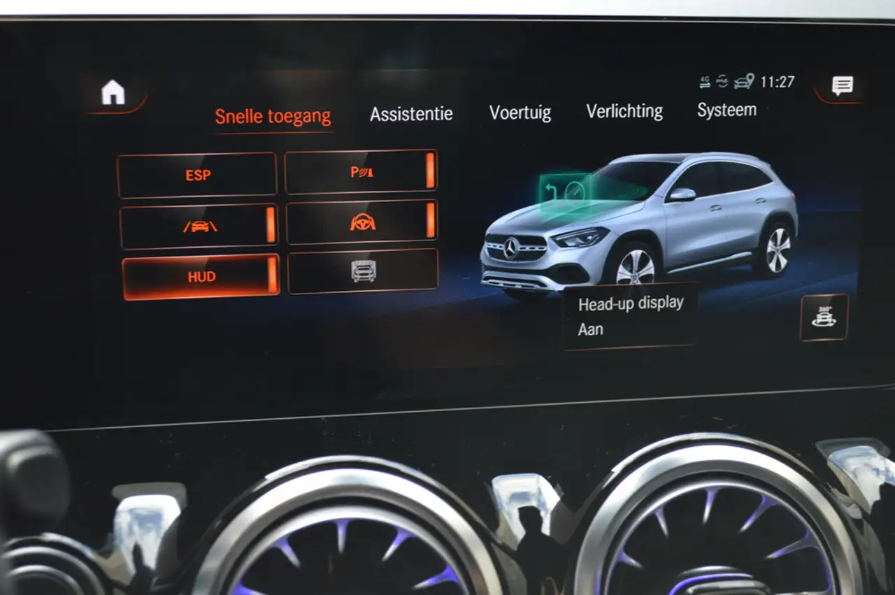 Mercedes-Benz GLA e AMG Multibeam Panorama Memory Distronic Head-Up, миниатюра 28