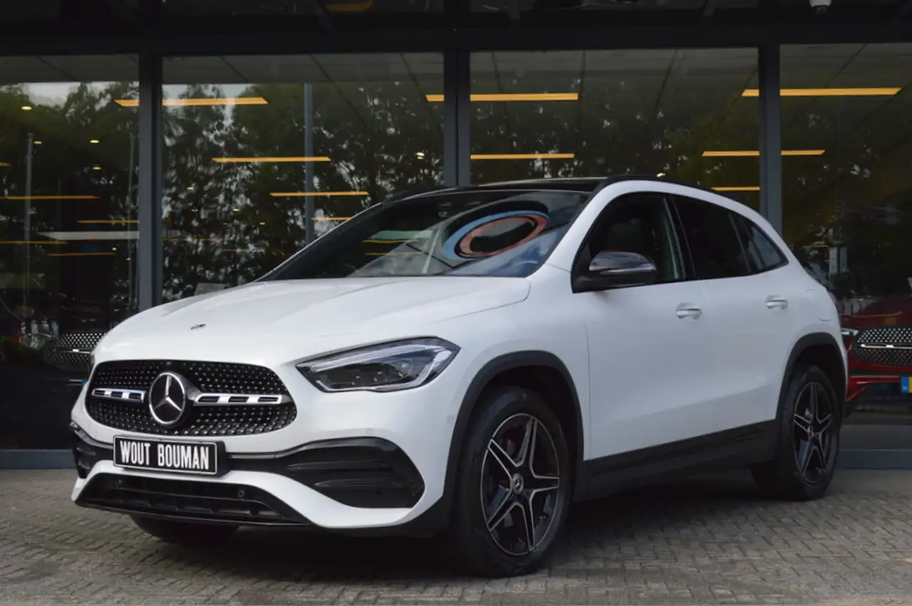 Mercedes-Benz GLA e AMG Multibeam Panorama Memory Distronic Head-Up, миниатюра 2