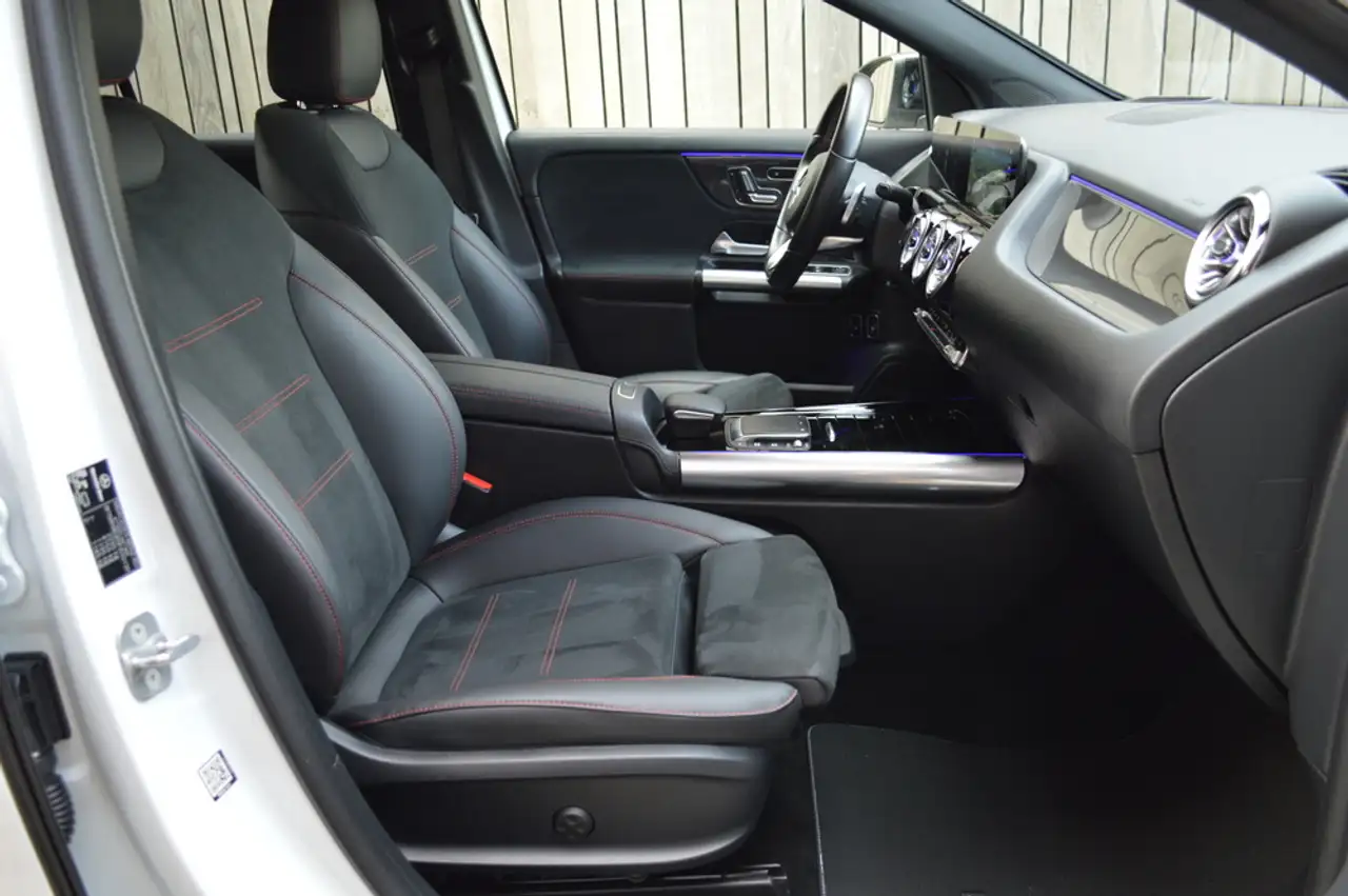 Mercedes-Benz GLA e AMG Multibeam Panorama Memory Distronic Head-Up, миниатюра 10