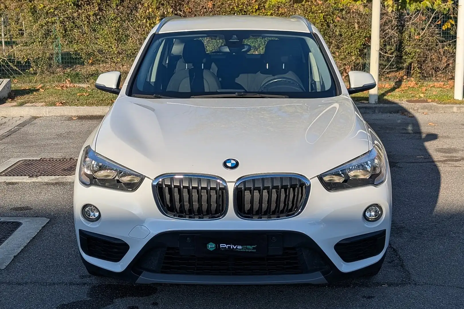 BMW X1 X1 sDrive20d Advantage Blanc - 2