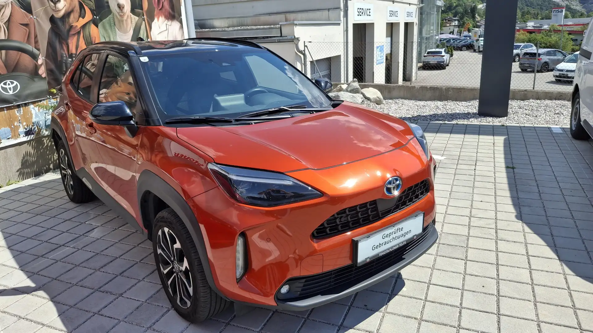 Toyota Yaris Cross Hybrid 2WD Urban Spice Sondermodell! Orange - 1