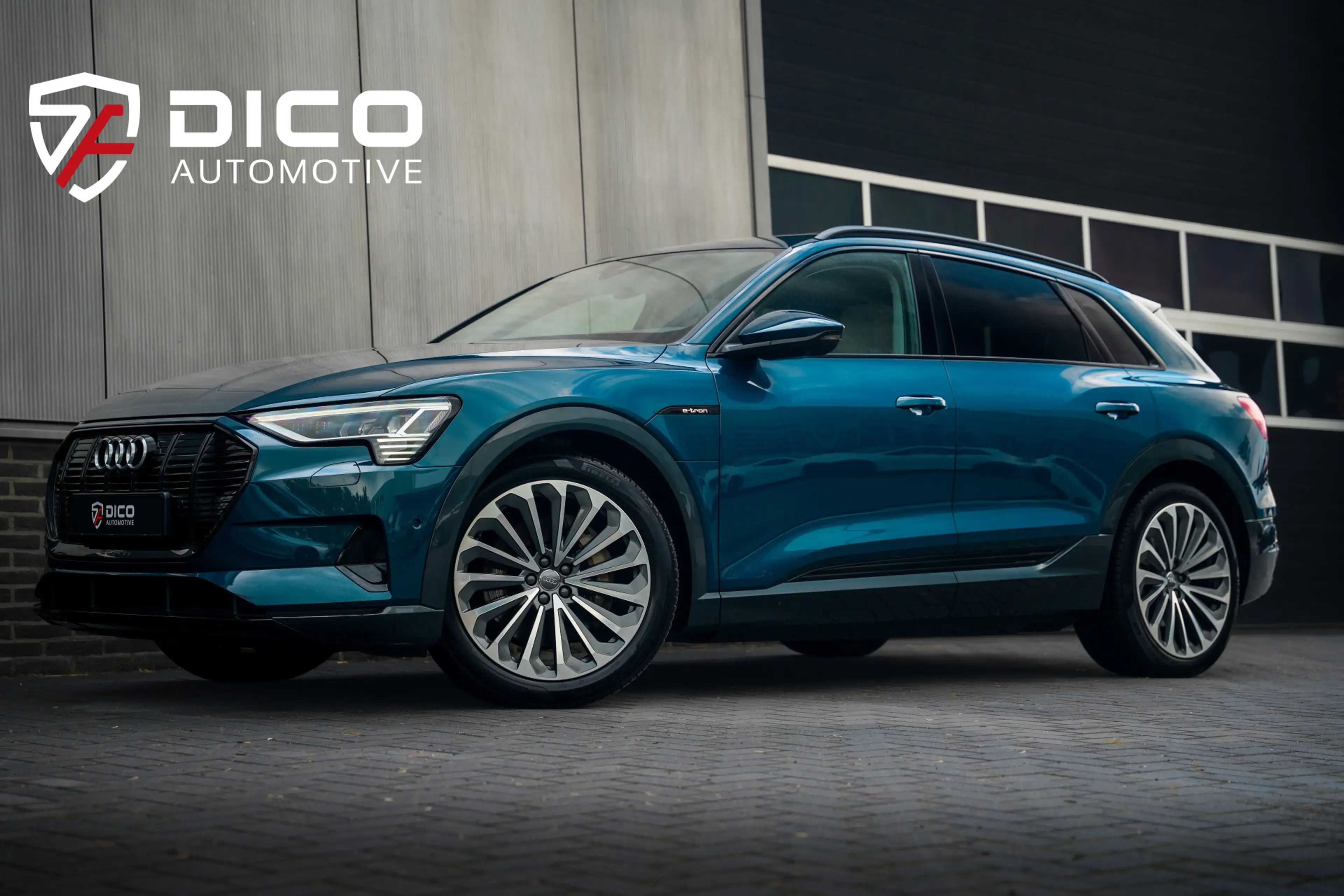 Audi e-tron 55 Quattro 408 pk Advanced 95 kWh Audi-Design / NL