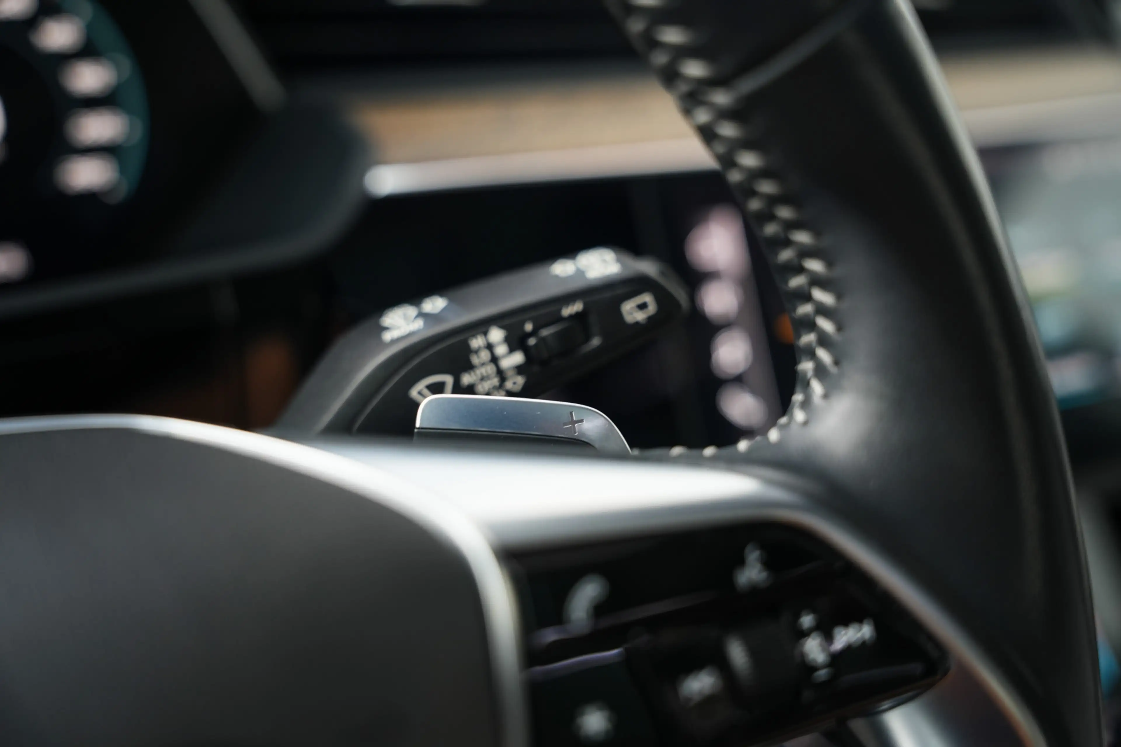 Audi e-tron 55 Quattro 408 pk Advanced 95 kWh Audi-Design / NL — photo 24