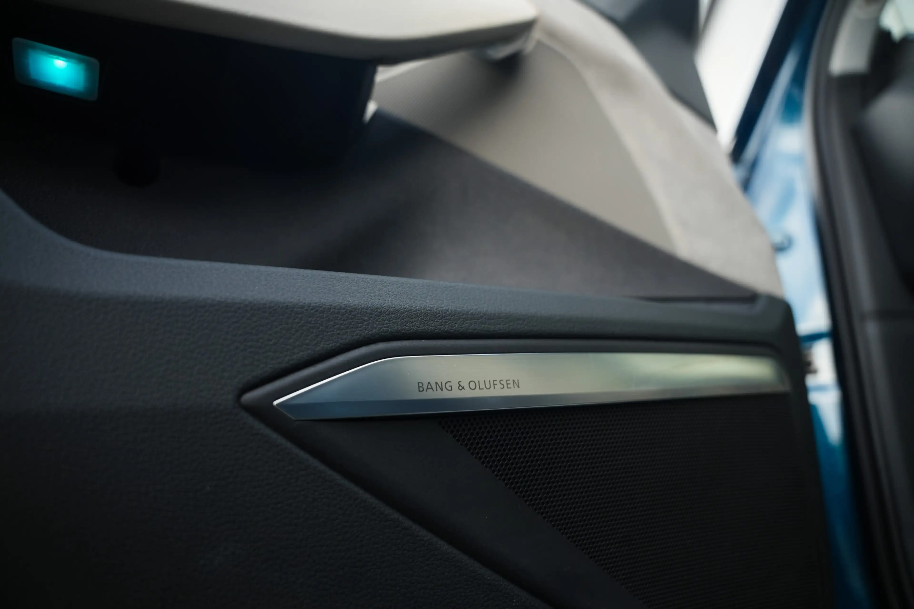 Audi e-tron 55 Quattro 408 pk Advanced 95 kWh Audi-Design / NL — photo 15