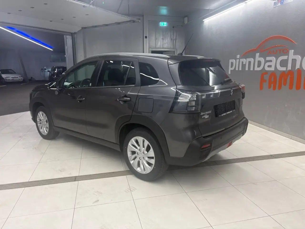 Suzuki S-Cross