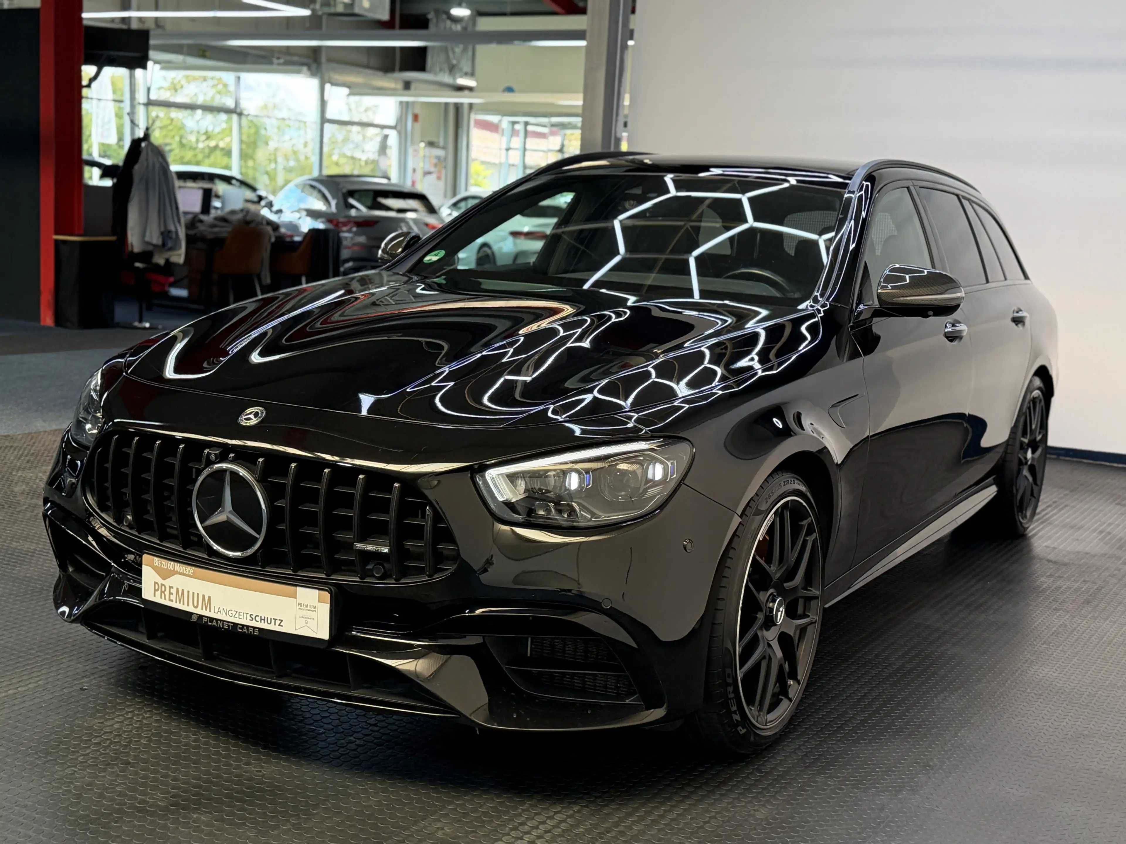 Mercedes-Benz E 63 AMG S 4Matic+|VOLLAUSSTATTUNG|3J.Garantie — photo 4