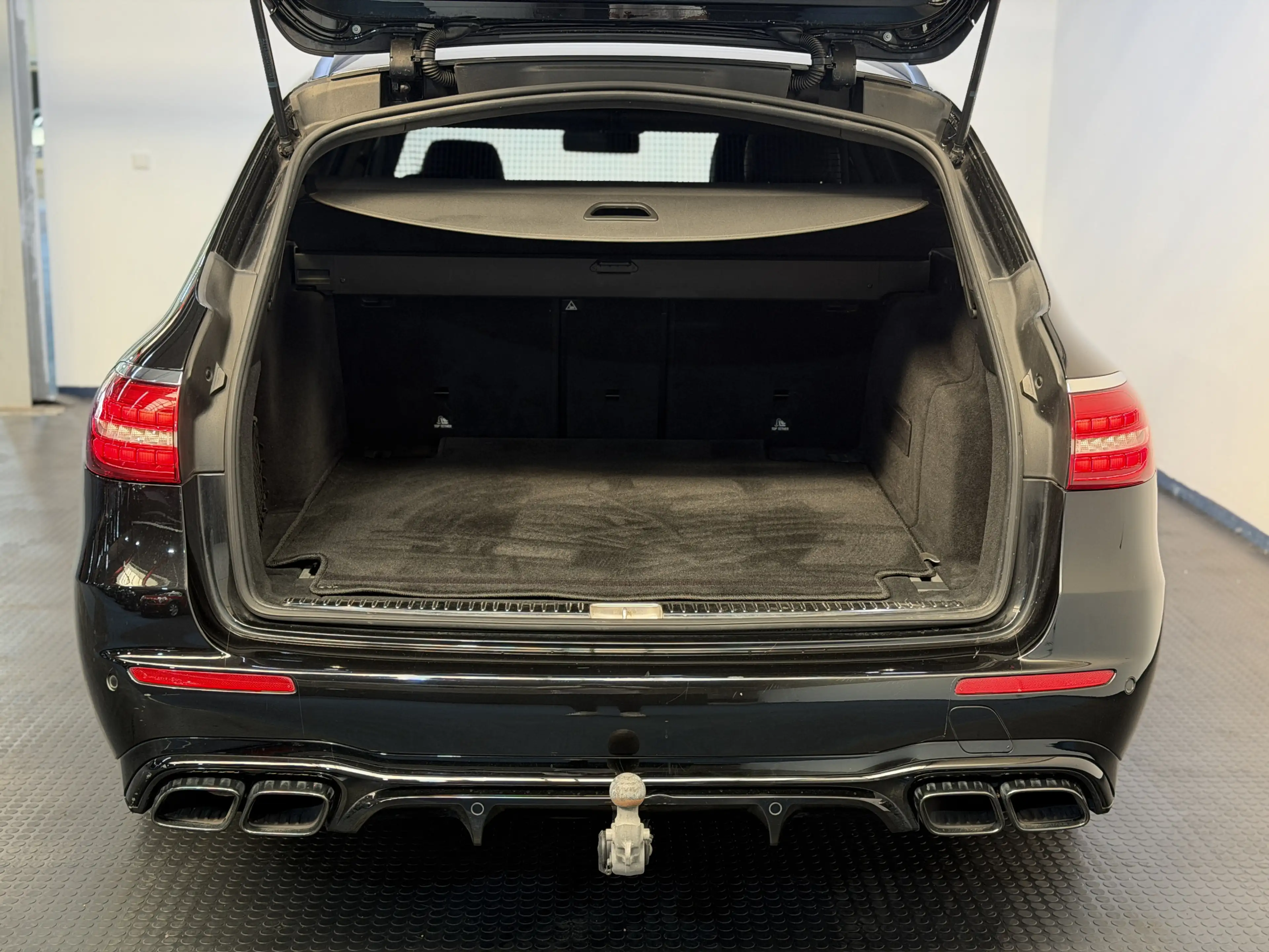Mercedes-Benz E 63 AMG S 4Matic+|VOLLAUSSTATTUNG|3J.Garantie — photo 30