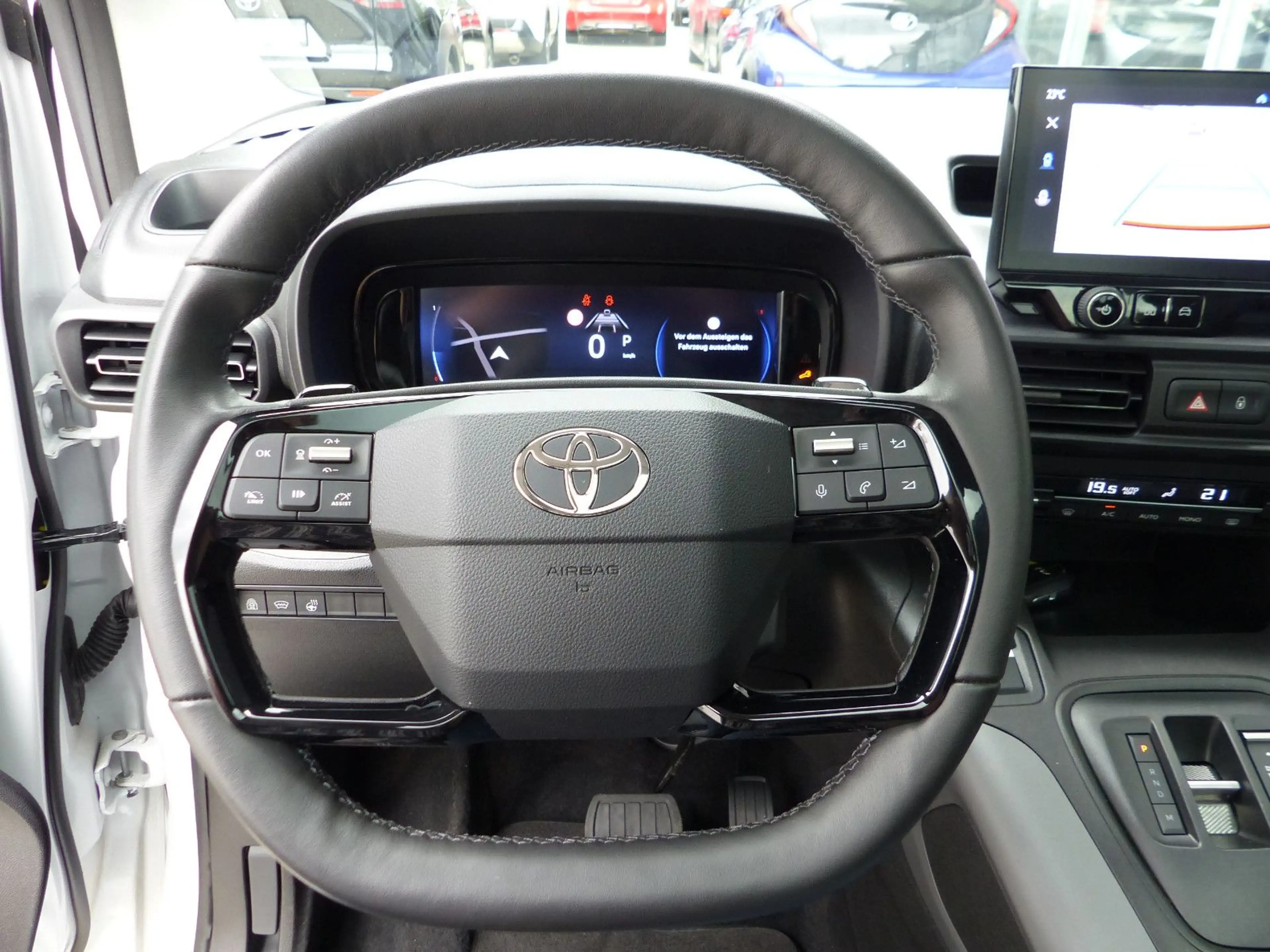 Toyota Proace City Verso 1.5 D Aut. Lounge PANO Navi — photo 13