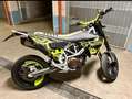 Husqvarna 701 Supermoto - thumbnail 1