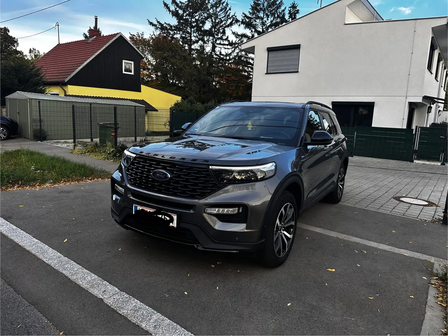 Ford Explorer 3,0 EcoBoost PHEV AWD ST-Line Aut. - 1