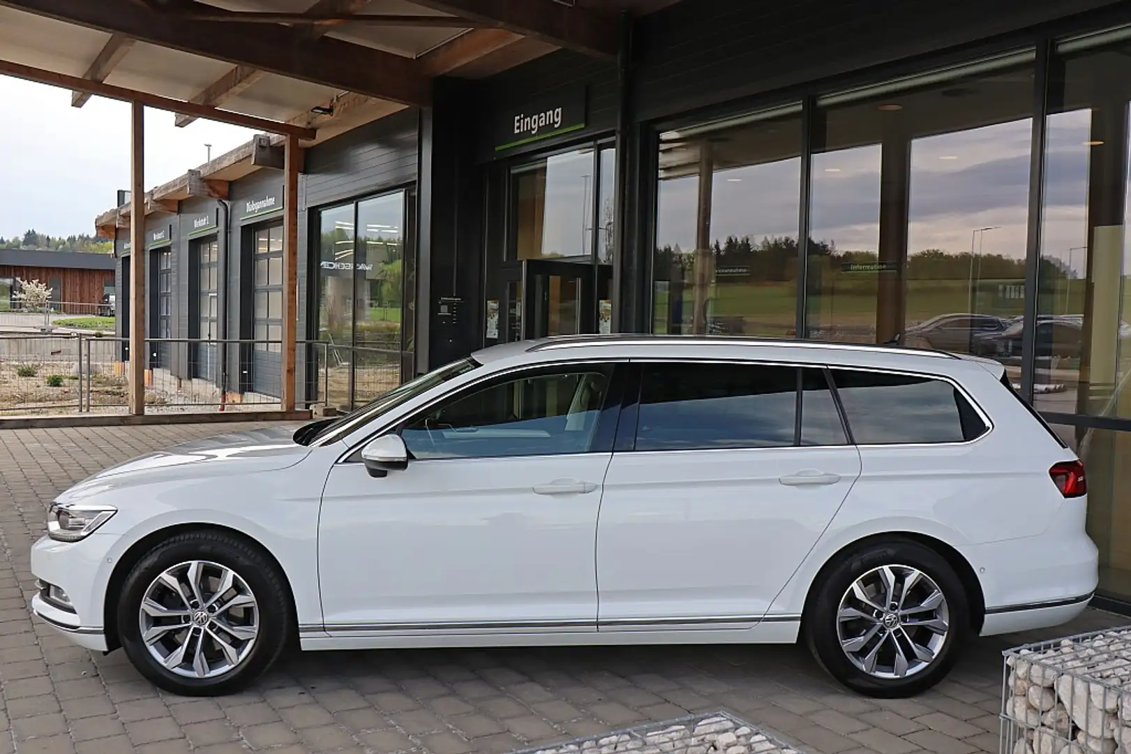 Volkswagen Passat Variant Highline 2,0 TDI ACC, LED, Navi, Kamera, Sports... Blanc - 2