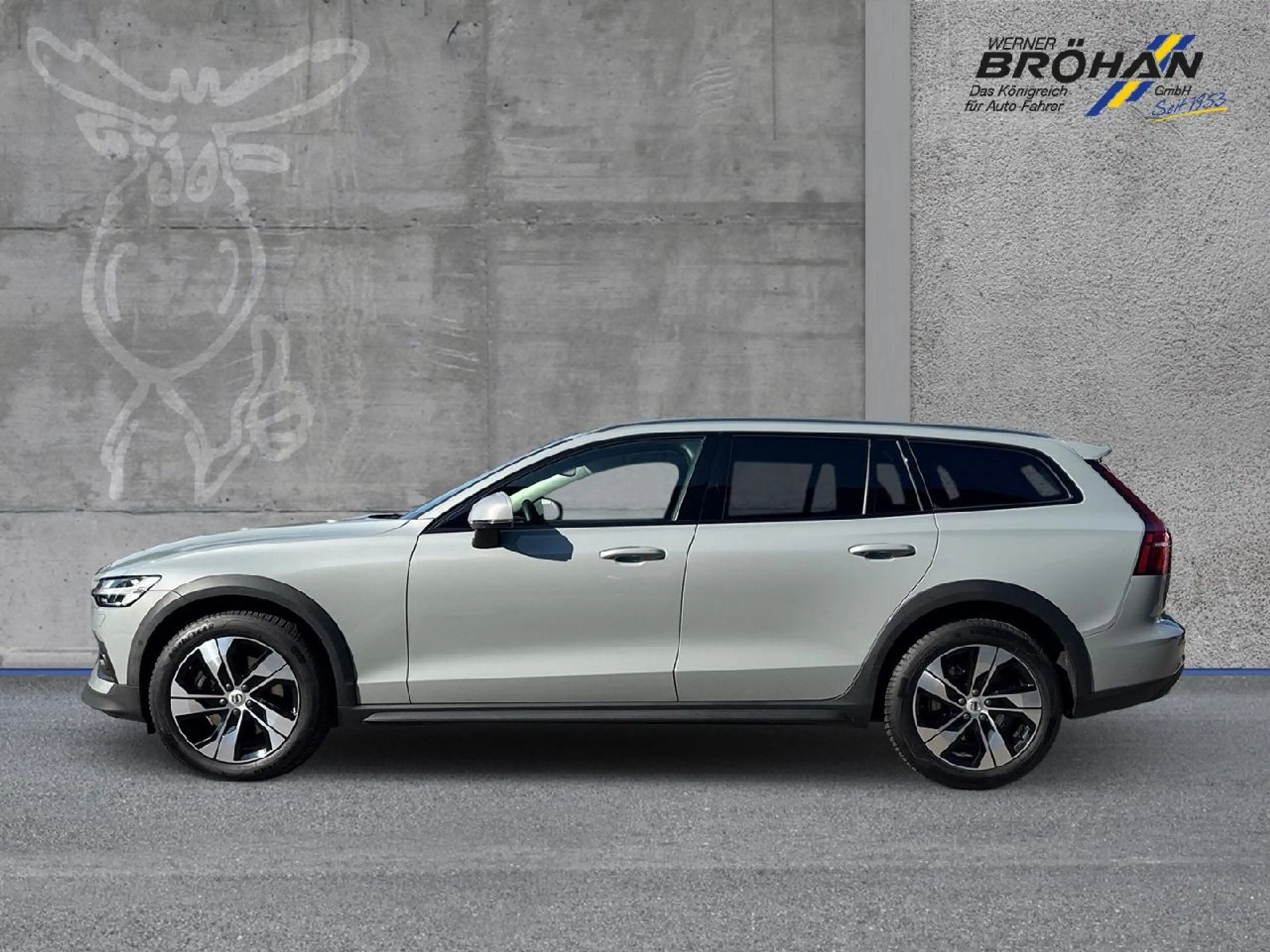 Volvo V60 Cross Country B4 AWD Diesel Plus — photo 4