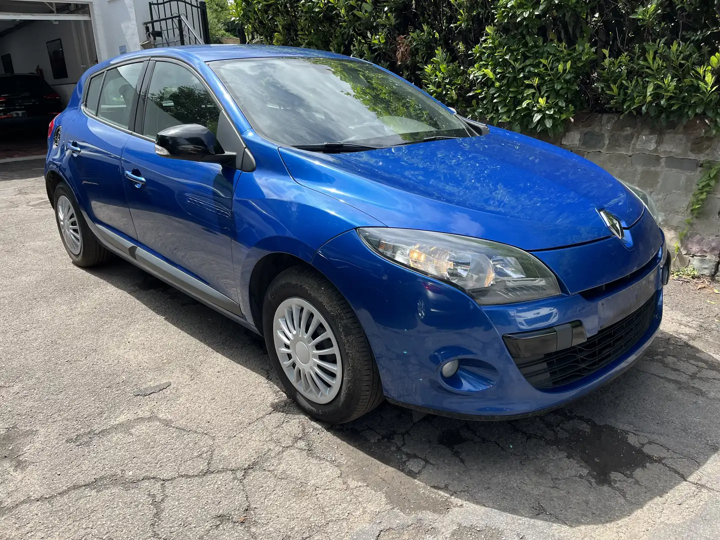 Renault Megane 1.5 dCi TomTom Edition FAP Blauw - 2