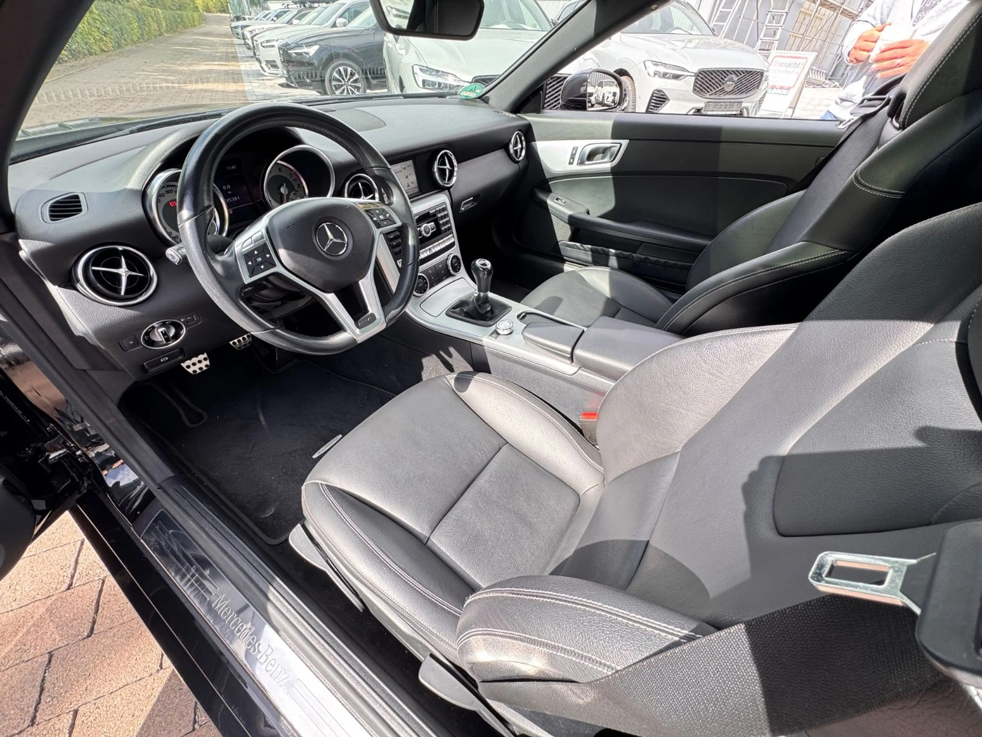 Mercedes-Benz SLK 200 BlueEfficiency WINDSCHOTT+LEDER+NAVI+ALU — photo 13