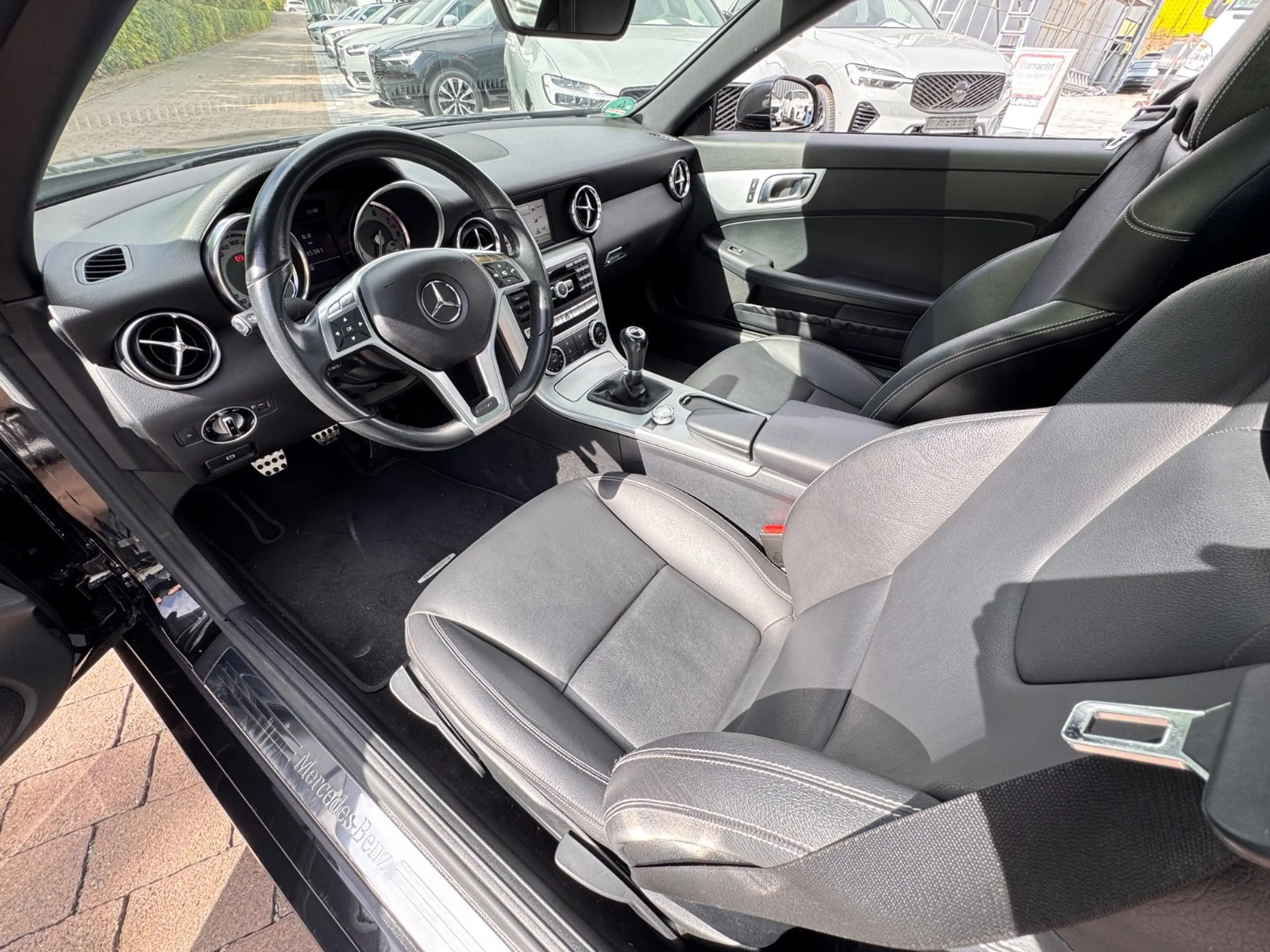 Mercedes-Benz SLK 200 BlueEfficiency WINDSCHOTT+LEDER+NAVI+ALU — photo 14