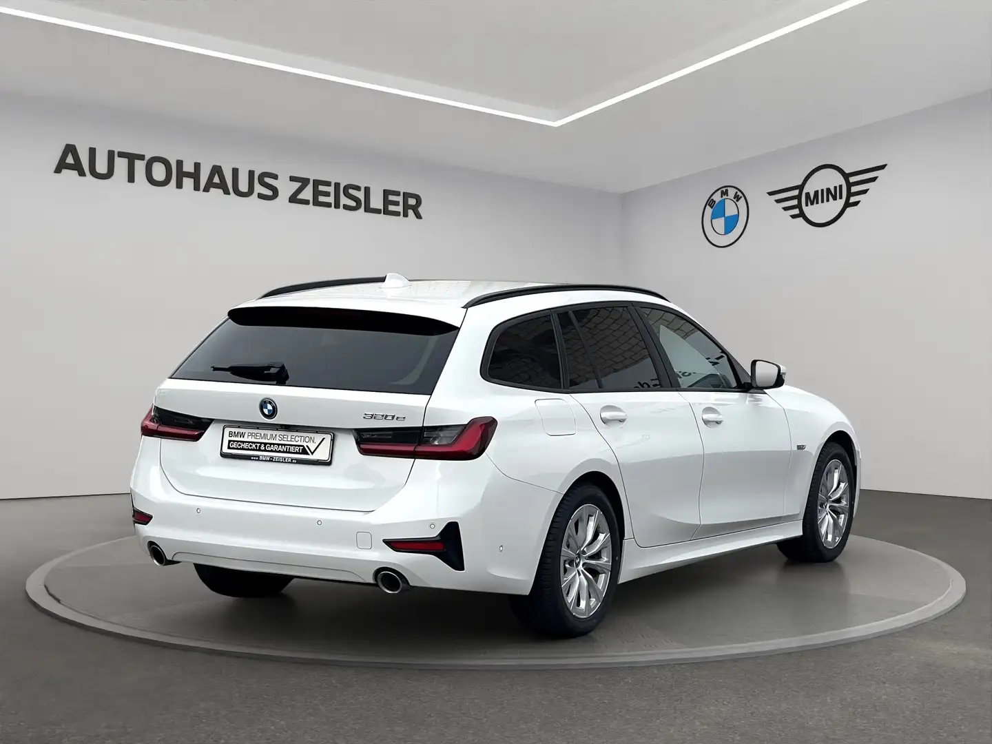 BMW 320 e Touring AHK akt.Geschwindigkeitsregelung Weiß - 2