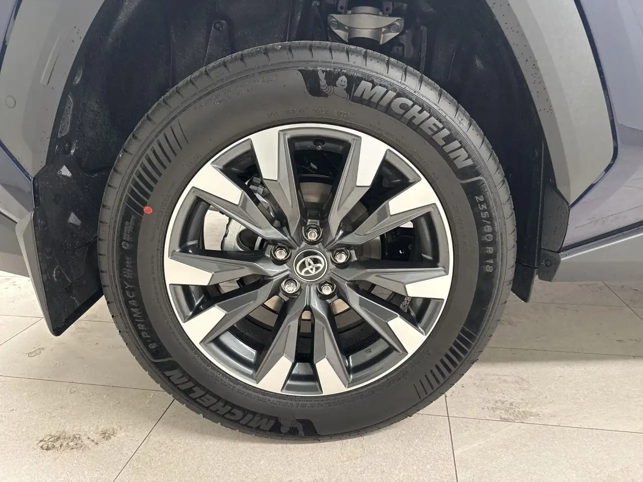 Toyota RAV 4 снимка Toyota RAV 4